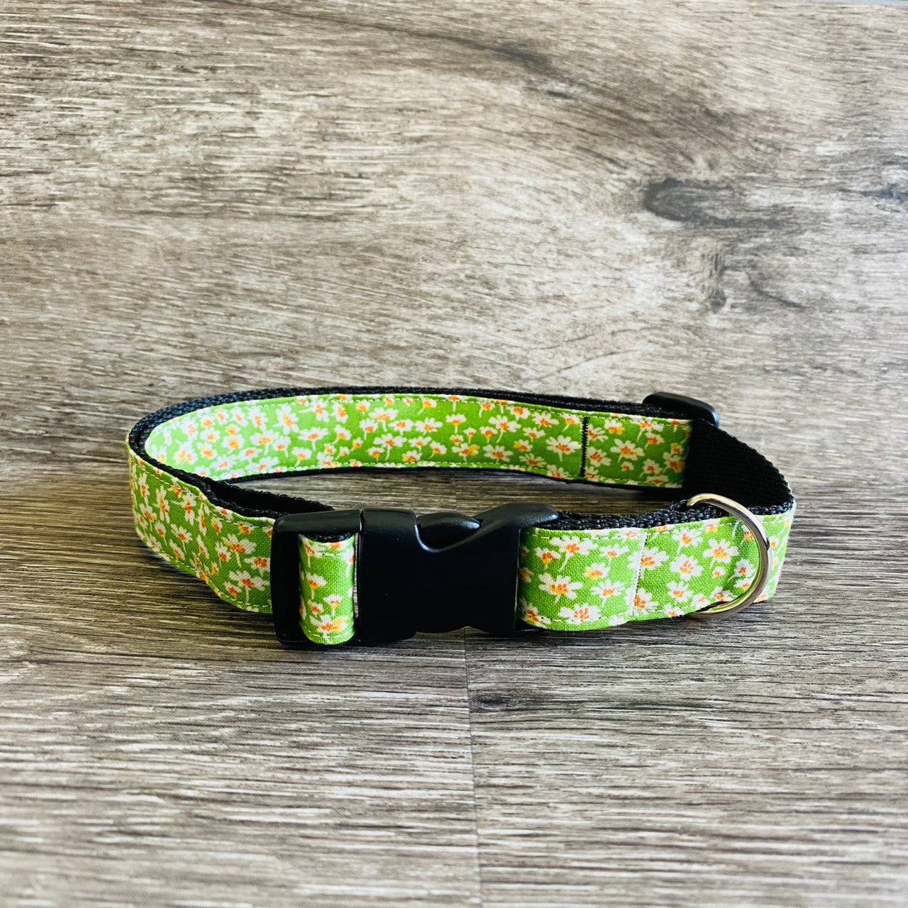 Collar - Pups & Petals - White Daisies