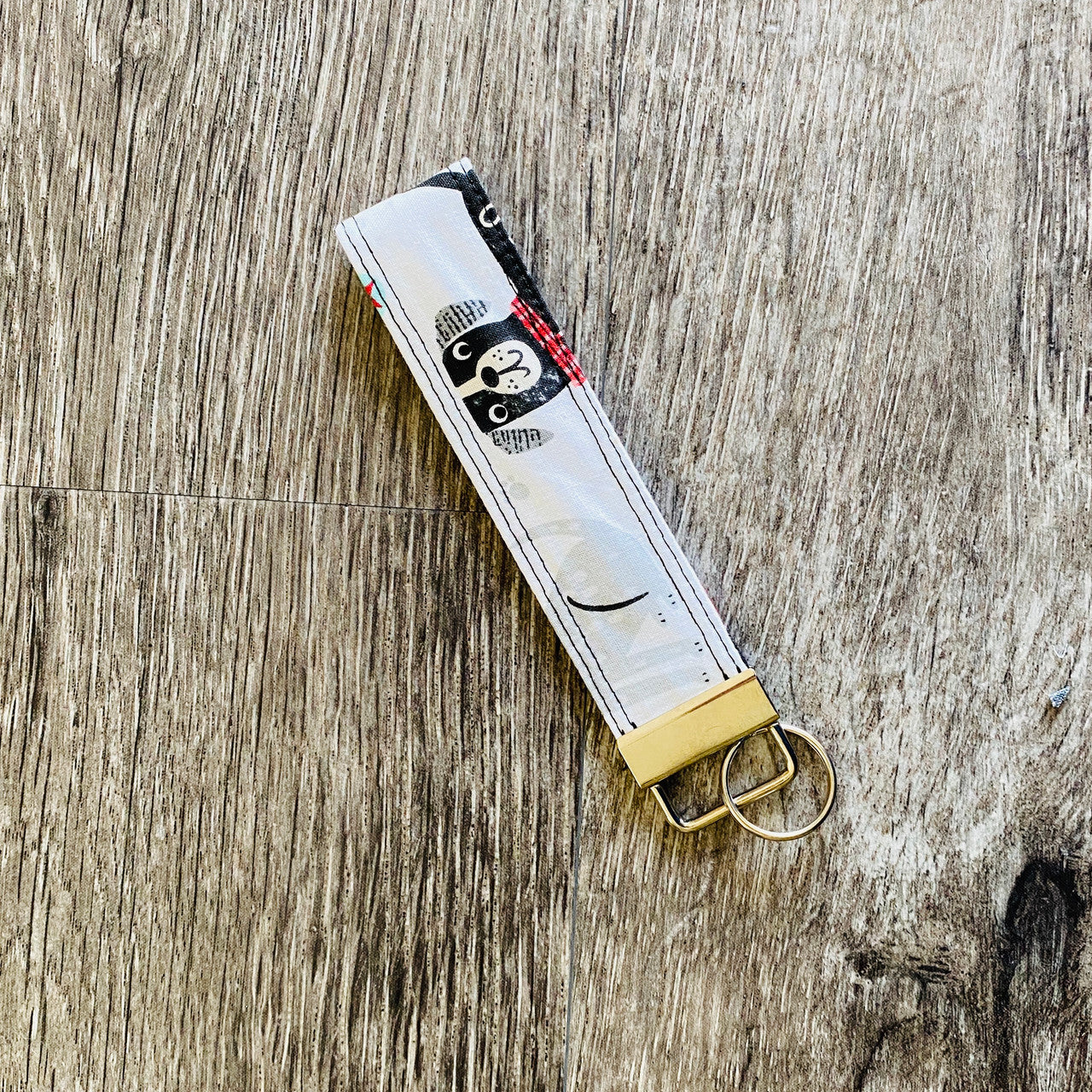 Bow Wow - Spy a Pup Keychain