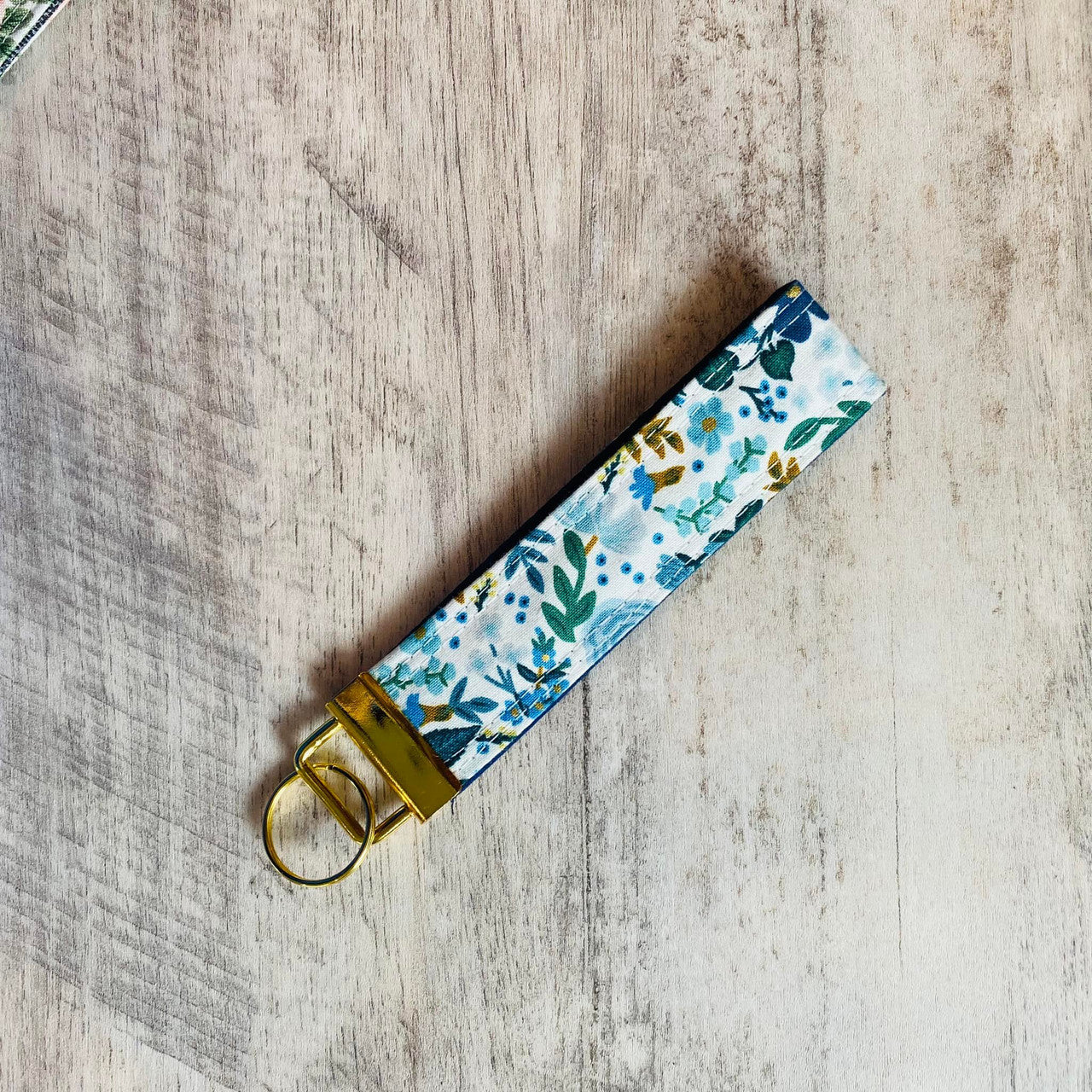 Rifle Paper Company - White Blue Roses