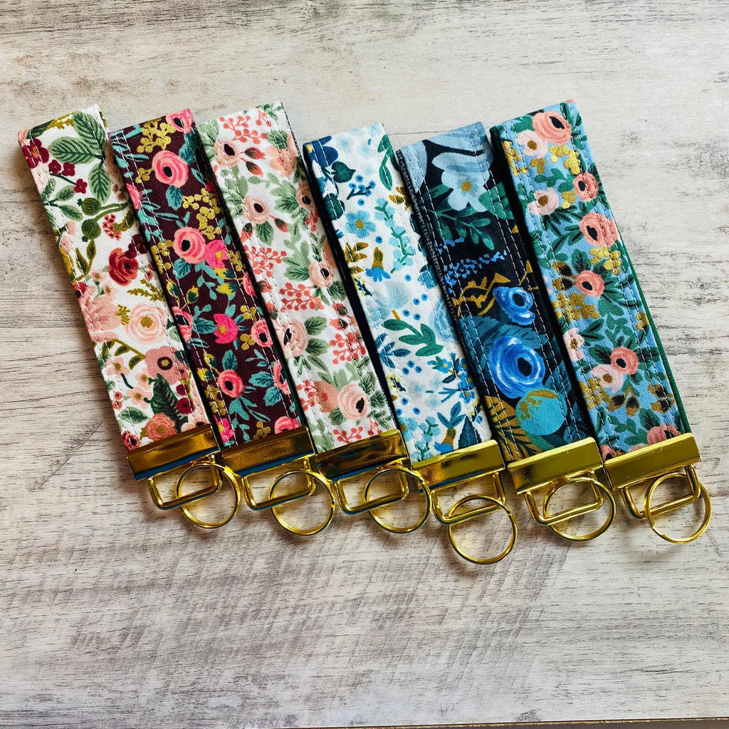 Rifle Paper Company - White Pink and Maroon Roses