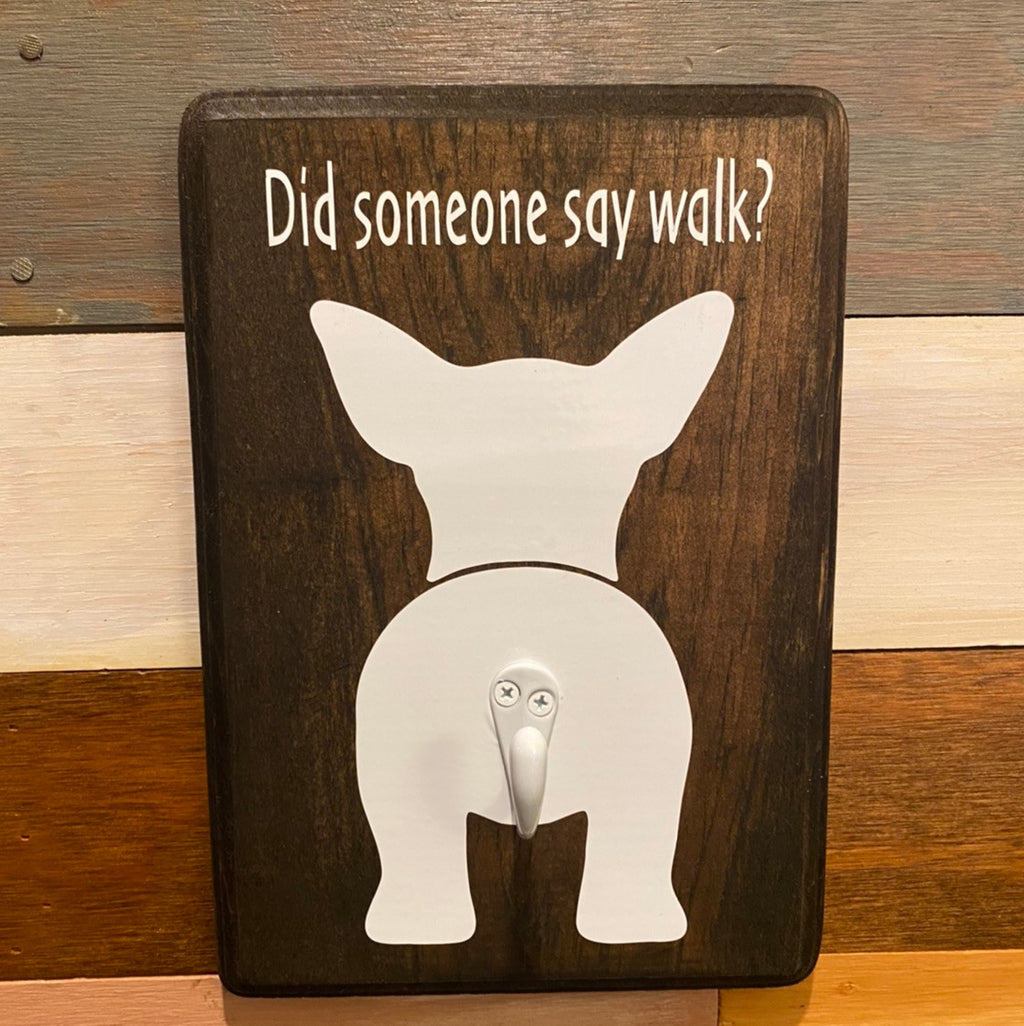 Breed Pictured: Corgi
Stain: Dark - Espresso