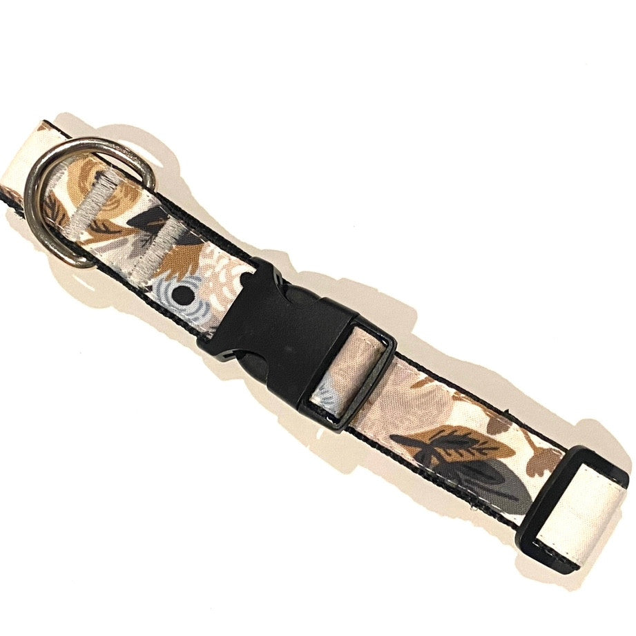 Collar- White and Grey Floral Rifle Paper Company