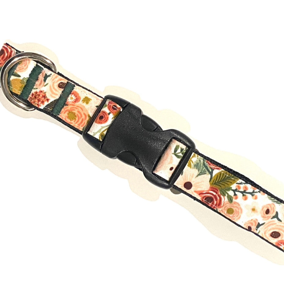Collar- Pink Roses Rifle Paper Company
