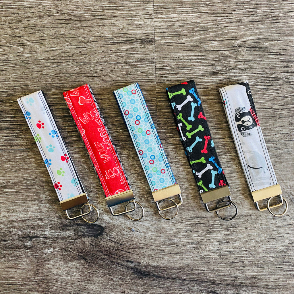 Bow Wow - Spy a Pup Keychain