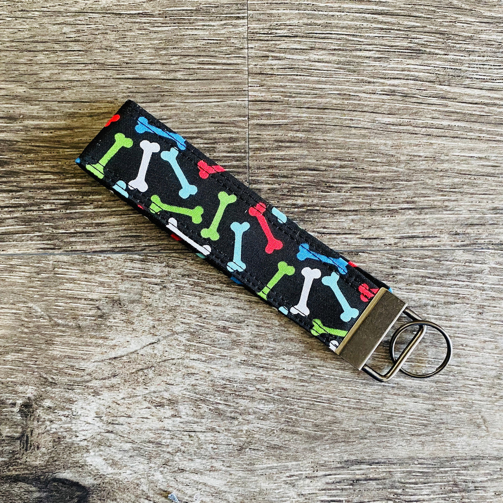 Bow Wow - Lucky Bones